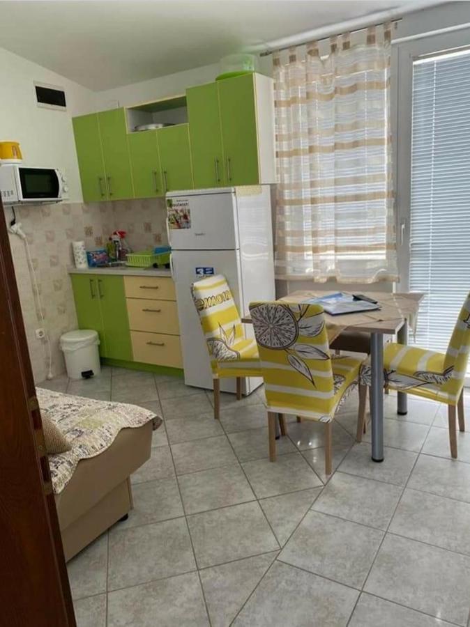 N.N Apartman Vir Kültér fotó