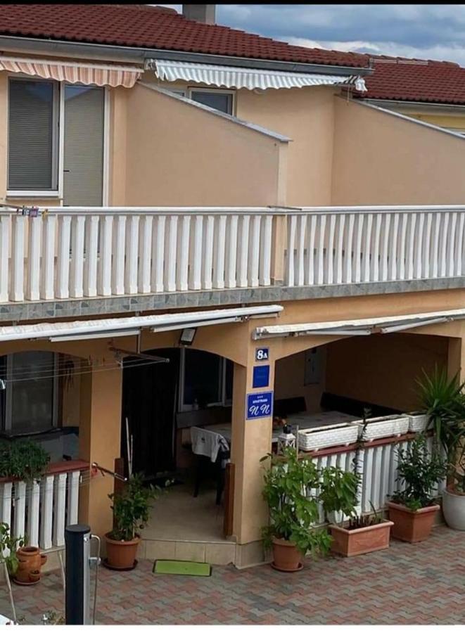 N.N Apartman Vir Kültér fotó
